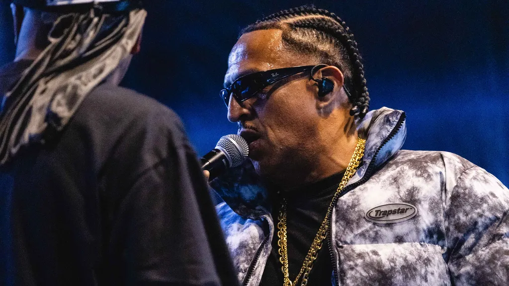 Festa 100% Favela completa 26 anos com atração internacional e grandes nomes do rap e funk em SP